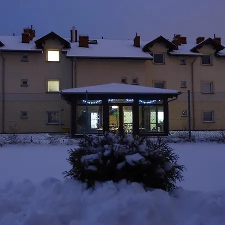 Auberge de jeunesse Leo *