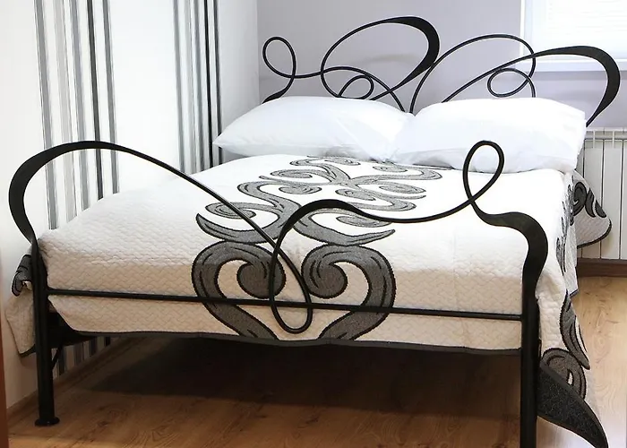 Leo 호스텔 포즈난